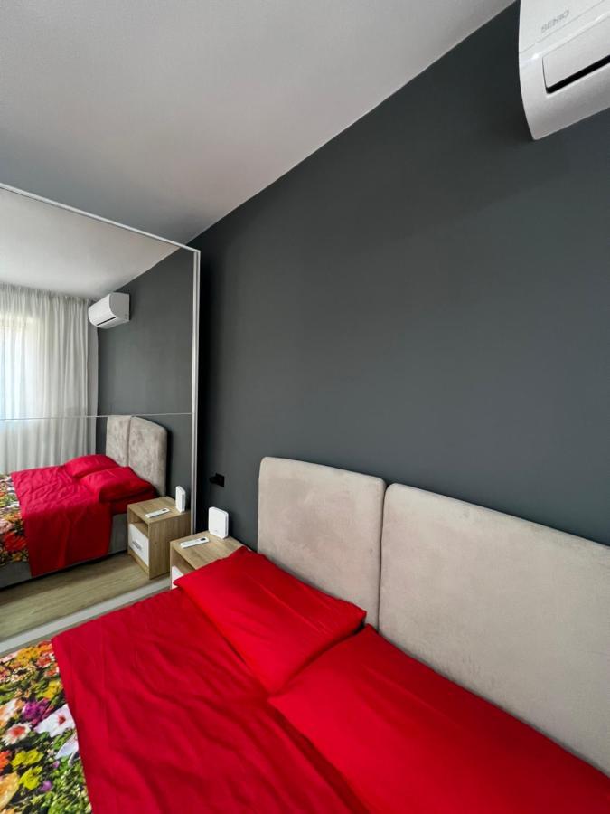 Amion Apartment In Center Of Tirana Exterior photo