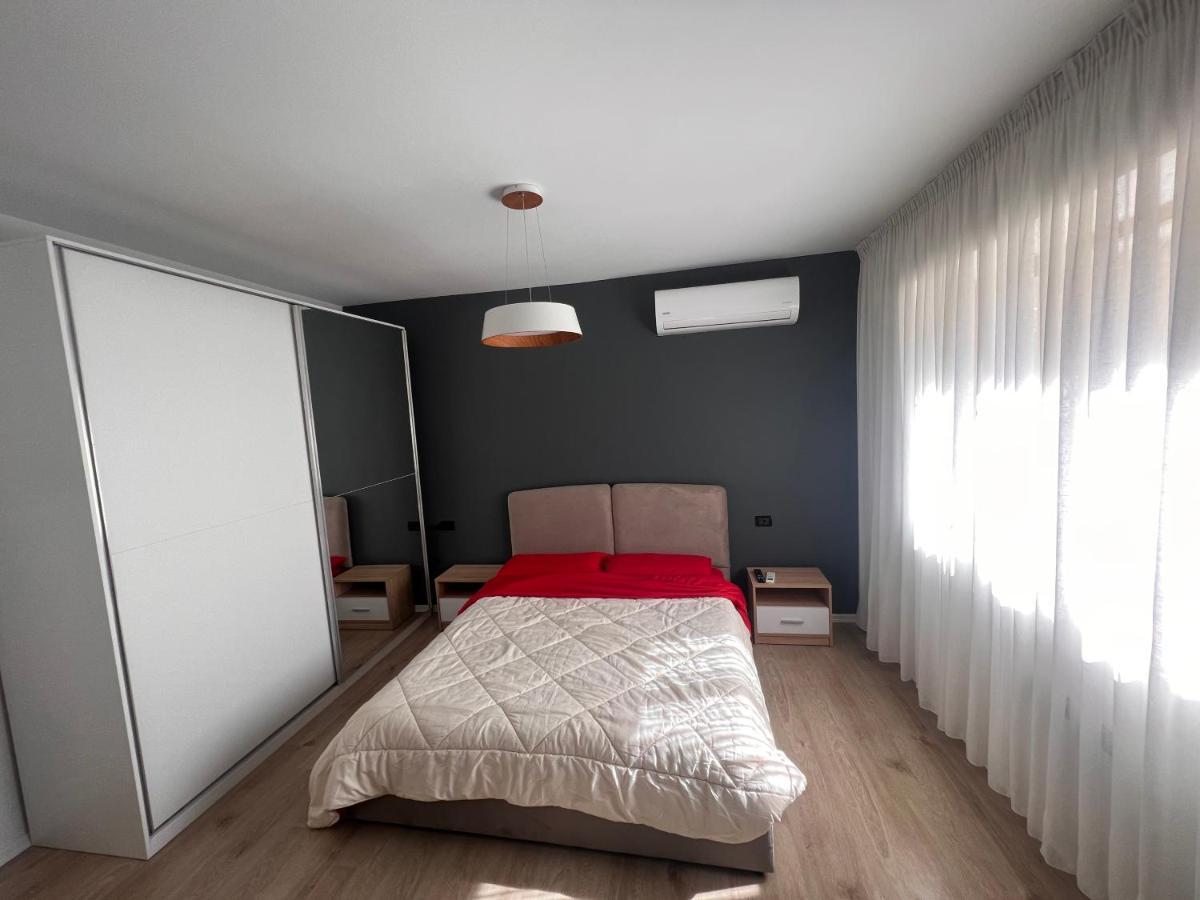 Amion Apartment In Center Of Tirana Exterior photo